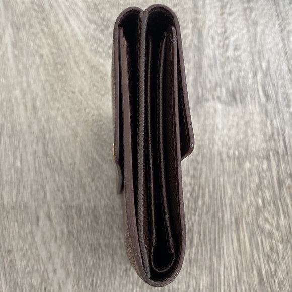 Louis Vuitton brown pattern Elise wallet - Picture 10 of 12